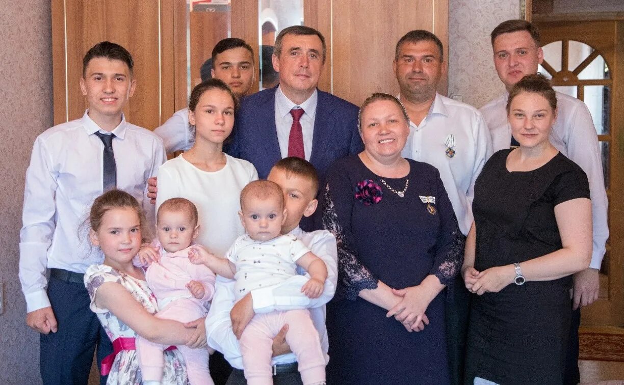 Многодетные семьи 2023 году. Встреча Путина с многодетными семьями.