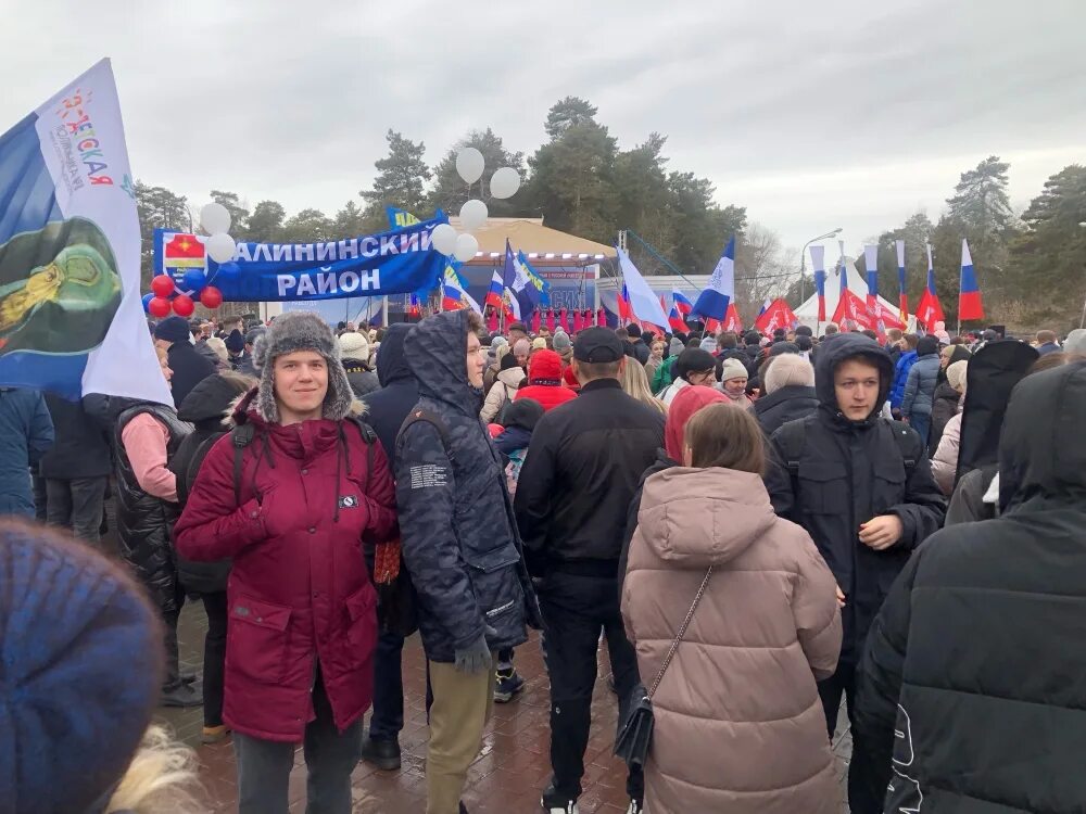 Митинг концерт на 9 мая. Митинг. Крым митинг. Митинг в Челябинске.