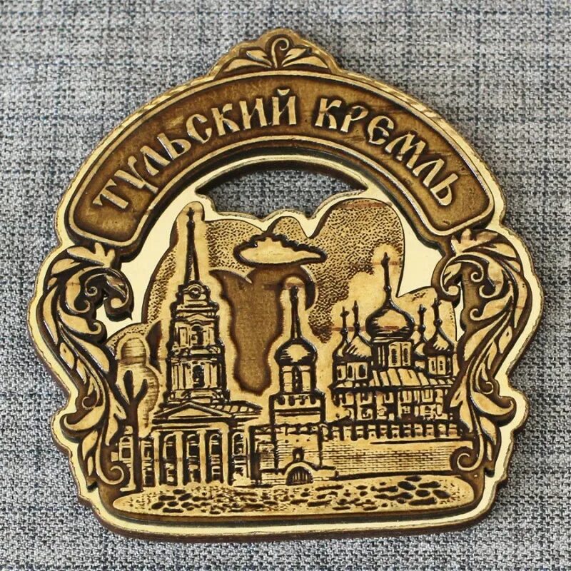 Объемные сувенирные тарелки. Тарелки сувенирные с городами. Сувенирная тарелка. Объемные сувенирные тарелки. Магнитики из бересты.