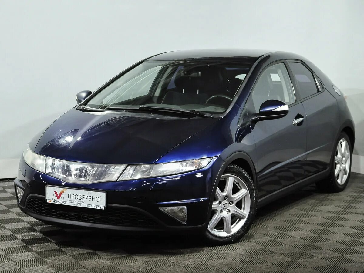 Хонда цивик хэтчбек 2008. Honda Civic 8. Honda Civic 8 поколение хэтчбек. Honda Civic VIII 2008. Honda Civic 2008 1.8.