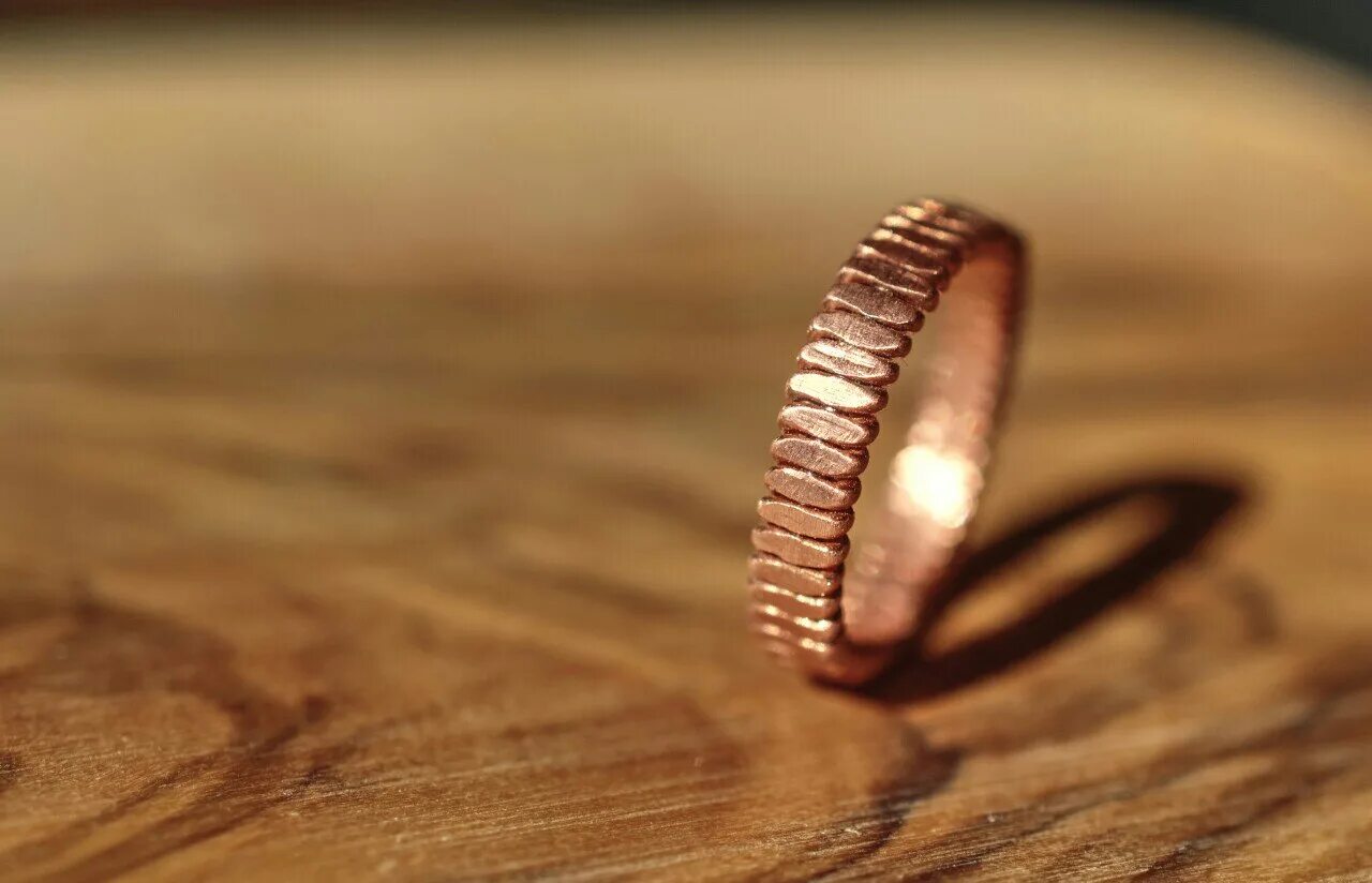 Колечко из струны. Самодельные кольца. Кольцо из подручных материалов. Обручальное кольцо из проволоки. Красивые кольца своими руками.