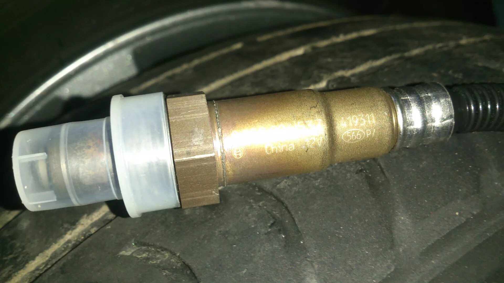 Лямбда зонд ваз 2114 где находится датчик Oxygen concentration sensor check and replacement (VAZ-2110 "LADA" 1995-2007 /