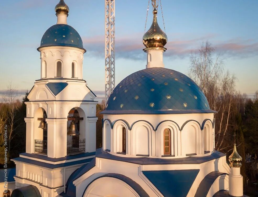 воскресенский храм смоленское кладбище. храм воскресения христова на бывшем семёновском кладбище. игнатовское кладбище ярославль церковь. храм воскресения христова на соколиной горе. церковь христово кладбище.