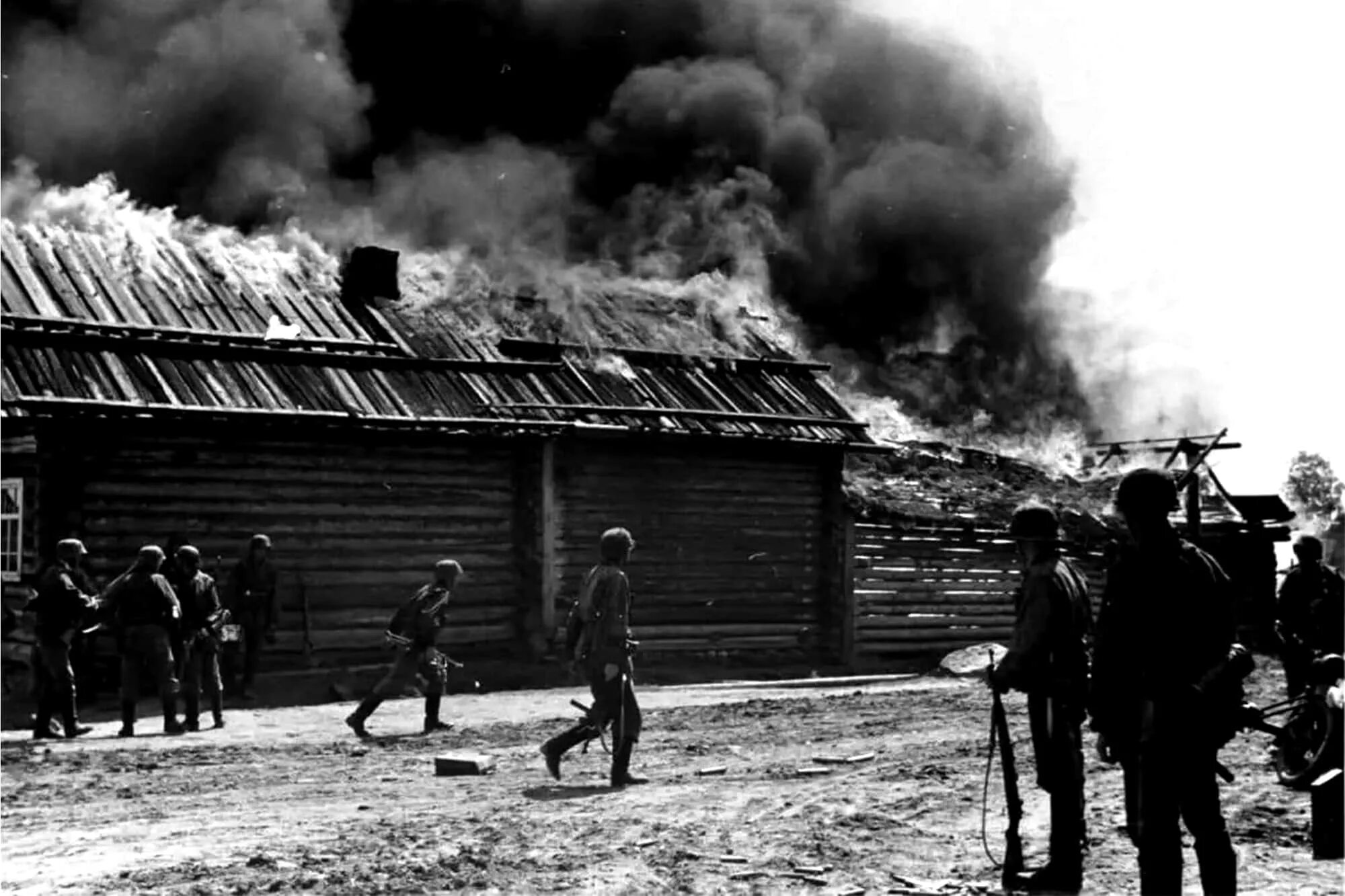 Фашистская деревня. Хатынь в годы войны 1941-1945. Трагедия в Хатыни в 1943.