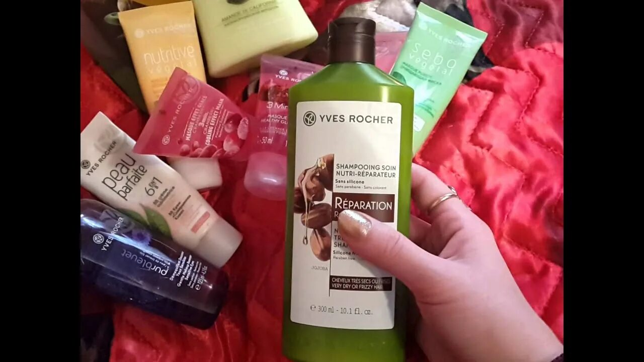 Гели для душа ив роше 400мл. Ив роше груша. Набор yves rocher для женщин. Pure camomile ив роше гель. Ив роше декоративная косметика.
