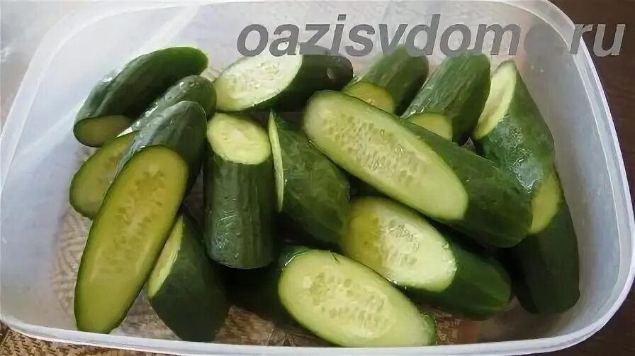 Сушеные огурцы. Сухой корнишон. Сушоный огурец деор. Сушоный огурец деор. Малосольные огурцы сухим посолом.