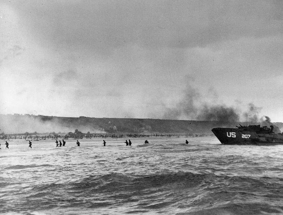 Высадка д. Высадка в Нормандии 1944. День д Нормандия 1944. Нормандия 1944 высадка союзников. День д высадка в Нормандии.