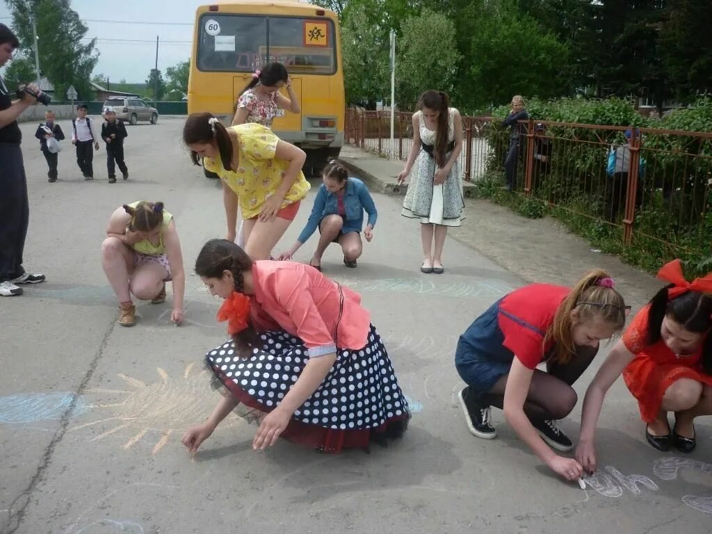 Праздник в садике. День детства на улице. День детства на улице. День детства на улице. Садик ближайшие.