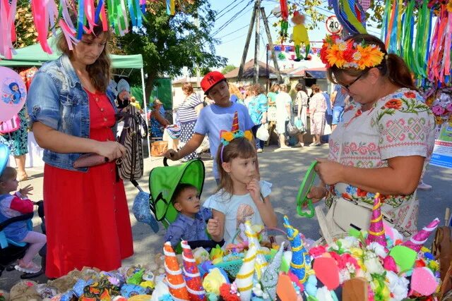 город мастеров фестиваль. город мастеров славянск на кубани. выставка ярмарка. город мастеров новосибирск. атамань казачья станица.
