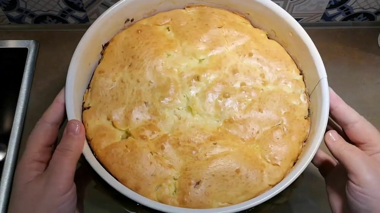 Пирог заливной с капустой на сковороде быстро. Заливной капустный пирог пп. капустный пирог с манкой в духовке. пирог капуста 500 гр.фото. капустный заливной пирог юля пп.