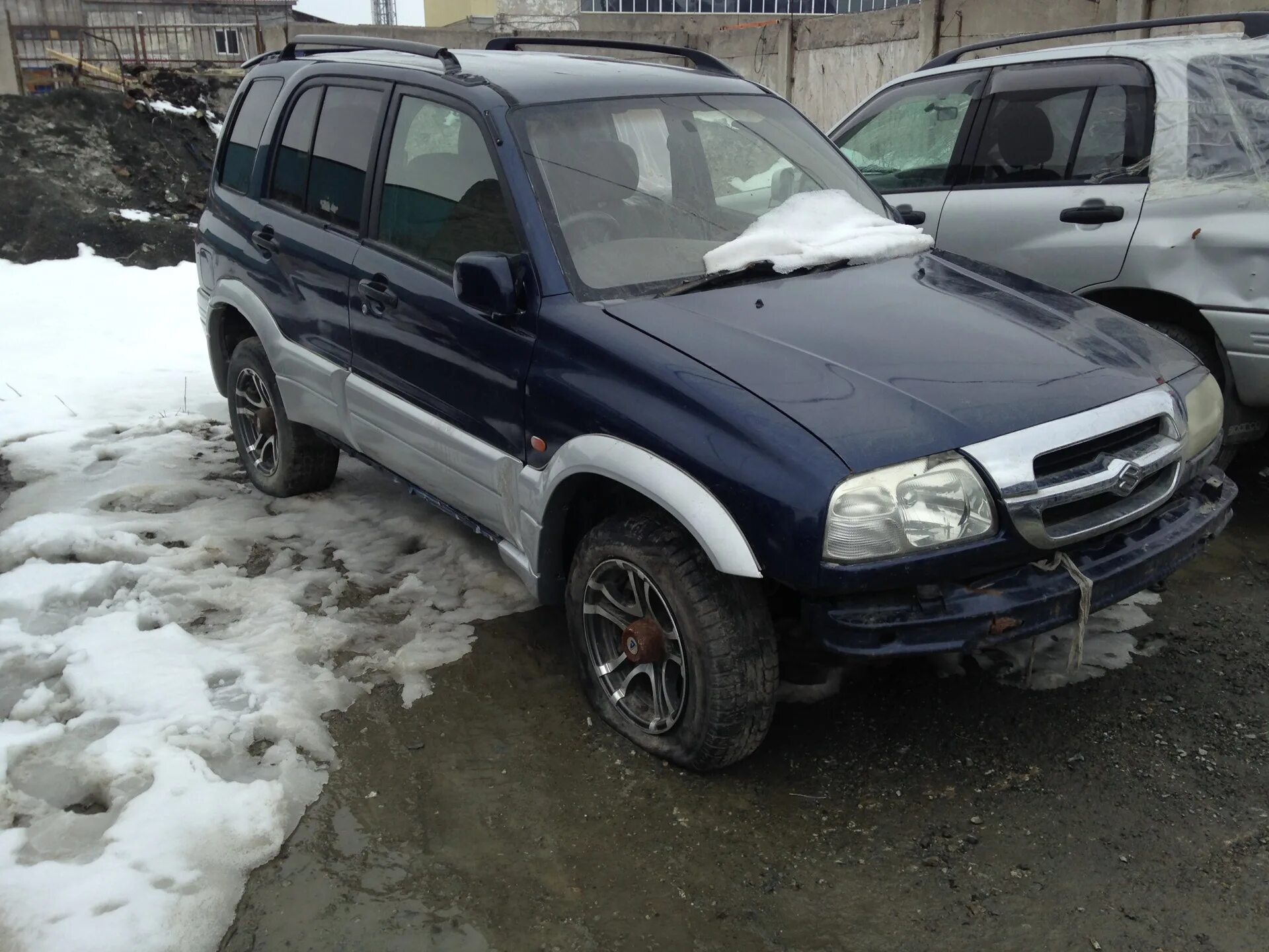 Сузуки эскудо тд 52w. Сузуки эскудо tl52w j20a. Кузов сузуки эскудо tl52w. Эскудо 52 кузов. Эскудо 52 кузов.