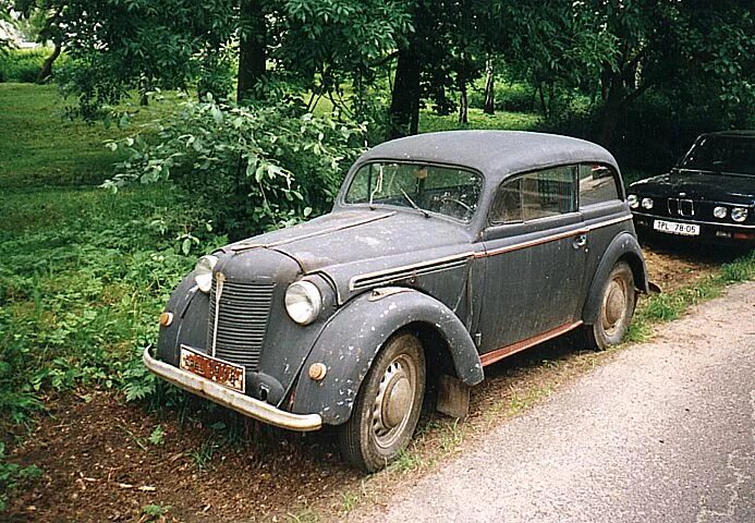 Opel германия. Опель кадет 1938. Opel Kadett 1938. Opel Kadett 1936. Opel Kadett 38.