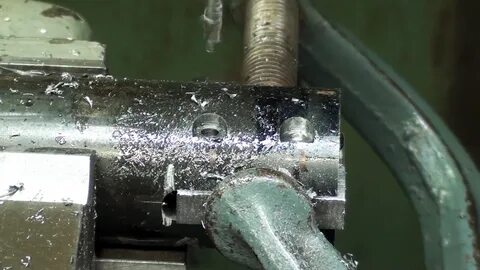 Отверстие стальной