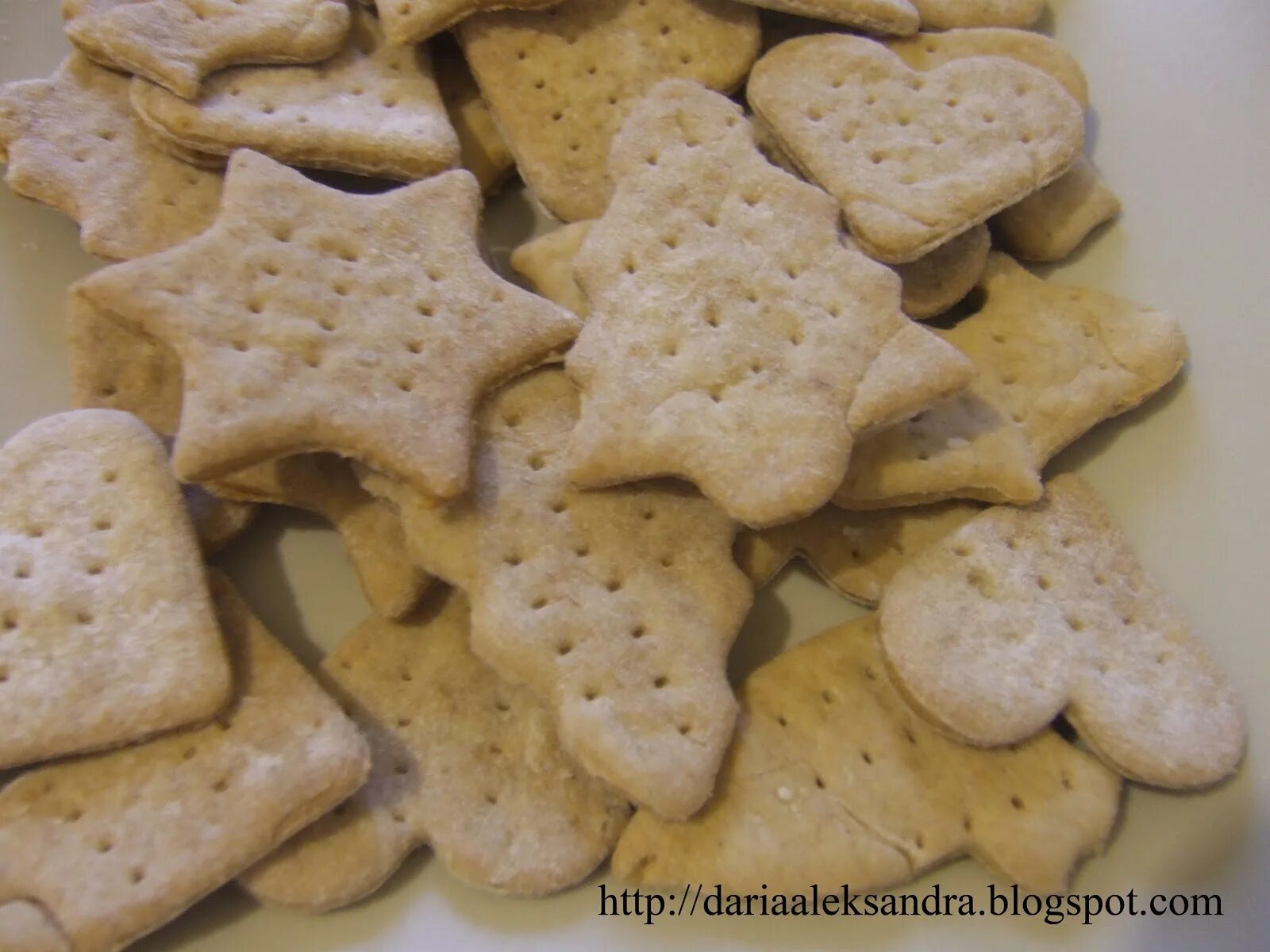 сухое печенье. Hardtack галеты. галетное печенье мария. галетное печенье мария. сухое печенье сладкоежка.