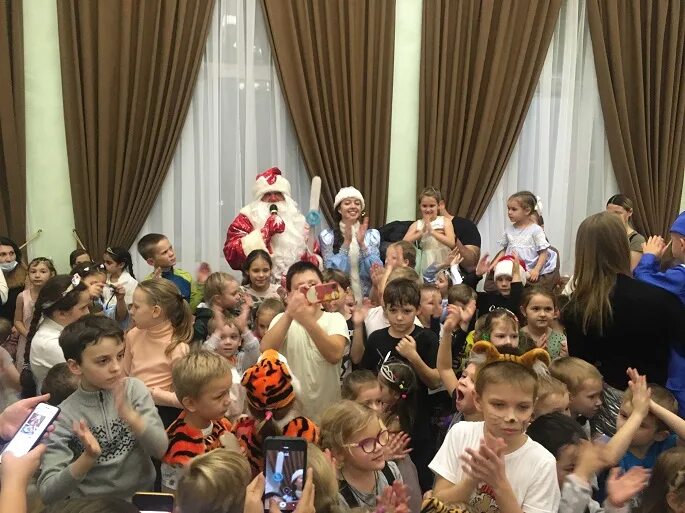 Игровая программа для детей на улице. Провести детский праздник на щербинке. Какого числа день города в щербинке. Театр на театральной площади. Дюц щербинка.