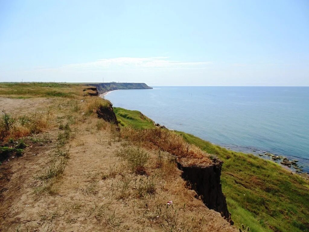 Мыс Железный Рог Краснодарский край. Железный Рог Тамань. Железный Рог мыс Маяк. Железный Рог черное море.