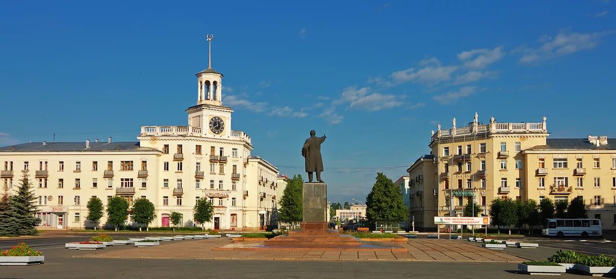 Железногорск красн край. Площадь Ленина Железногорск Красноярский. Площадь Ленина город Железногорск Красноярский край. Площадь Железногорска Красноярского края. Ленина 26 Железногорск Красноярский.