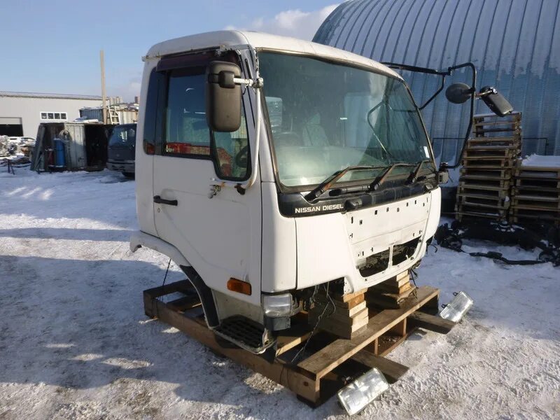 Nissan diesel condor mk 26. Исузу cxz 1991. Nissan diesel ud 1983. Кабина ниссан дизель. Nissan diesel condor cm87.