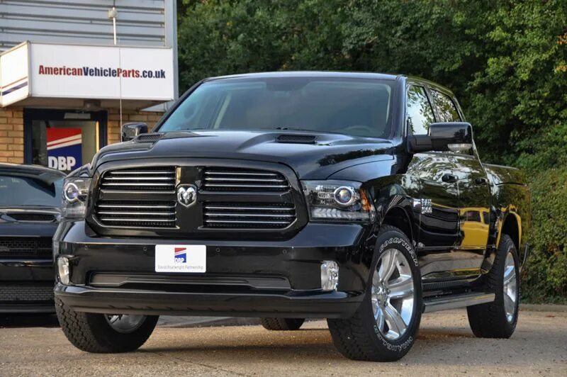 Налог на додж. Dodge ram 1500. dodge ram 1500 2012. додж рам 1500 лонгхорн. dodge ram 1500 police.