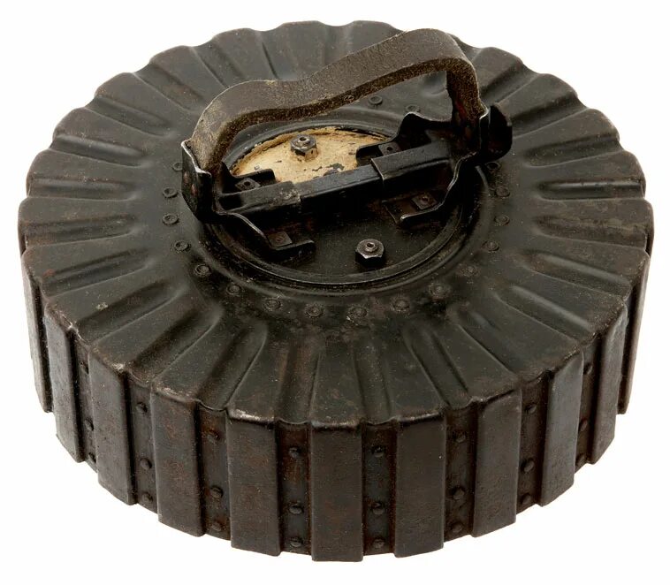 62х39. 62х39. барабан рпк 5. дисковый магазин m100. диаметр магазина ппш 41.