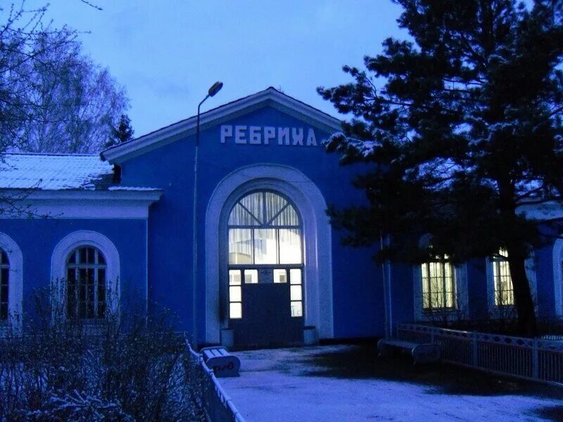 Пригородный ребриха барнаул. Станция Ребриха Алтайский край. ЖД станция Ребриха Алтайский край. Поселок станция Ребриха. Станция Ребриха село.