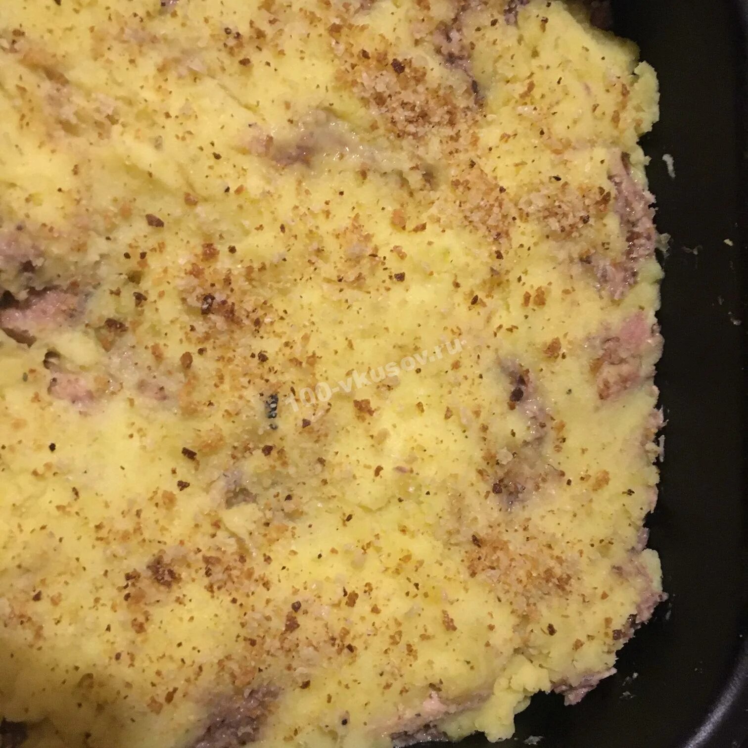 Запеканка минтай с картошкой в духовке. Картофельная запеканка с минтаем. рыбная запеканка в духовке с картофелем.