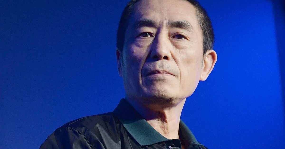 Чжан имоу. Чжан имоу режиссер. чжан имо́у. чжан имоу китайский актёр.