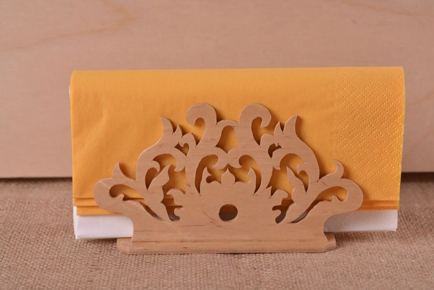 Салфетница девушка из фанеры макет. Салфетница dxf чертежи. Трафарет салфетницы. Салфетница из фанеры. Салфетница девушка макеты.