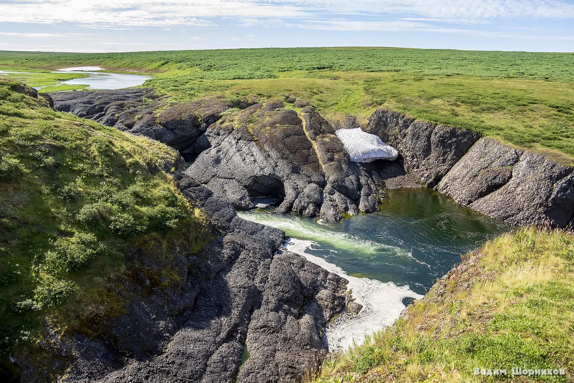 Водопады ю. Водопад Буредан Республики Коми. Водопад Хальмерью Воркута. Воркута водопад Буредан. Водопад Хальмер-ю в Воркуте.