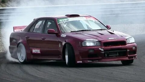 Nissan видео