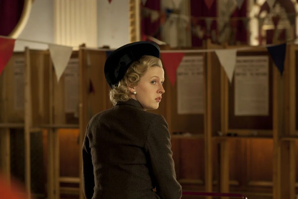 Lady still. Железная леди (2011). Джинджер роджерс. Lady still. Lady still.