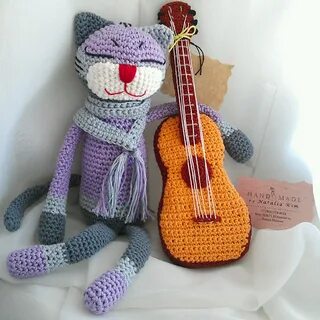 Кот игрушка связанные