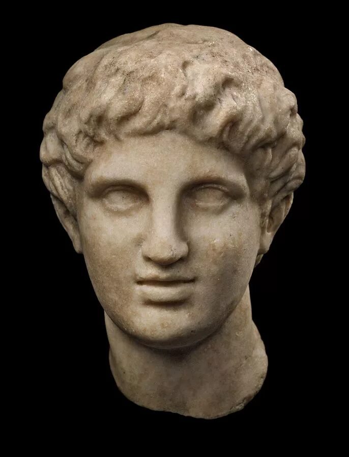 Голова на греческом. Греческие головы. Древнегреческая голова. Греческий профиль. Голова статуи.