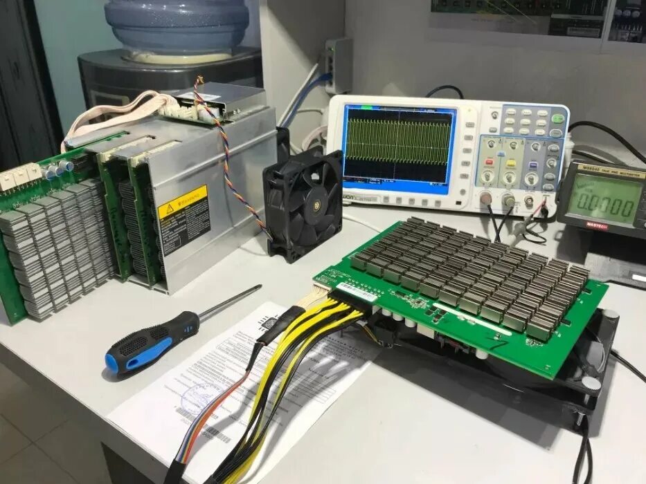 Оборудование для ремонта плат. Майнинг ремонт. Antminer t17. Асик разобранный. Майнинг ремонт.