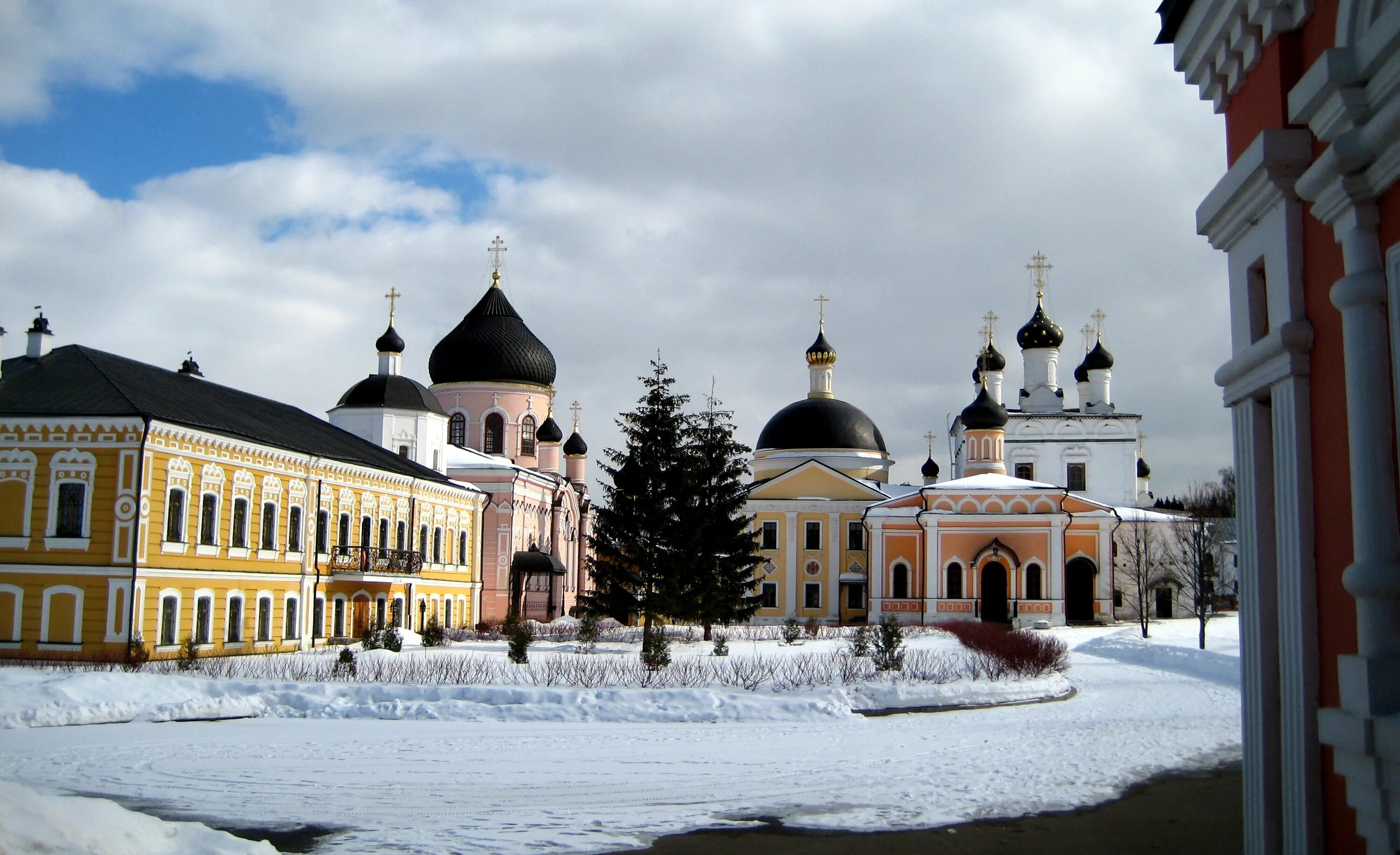 Никольская Церковь (Вознесенская Давидова пустынь). Новый быт монастырь Давидова пустынь. Давидова пустынь колокольня. Вознесенская Давидова пустынь Масленица. Монастырь давидова пустынь сайт