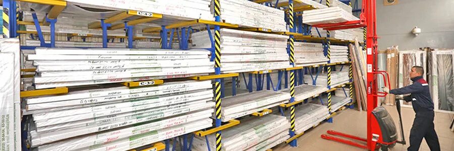 Как правильно хранить двери. Склад дверей. Склад дверей. Как правильно хранить двери. Склад дверей.