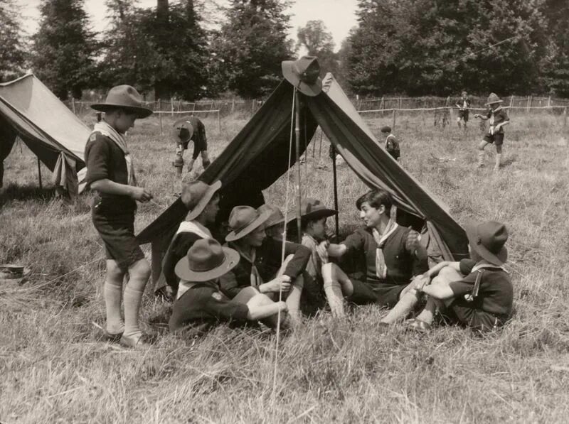 First camp. Скаутские лагеря США 1925. Первый скаутский лагерь. Скаутские лагеря в России. Скаутский лагерь в 20 веке.