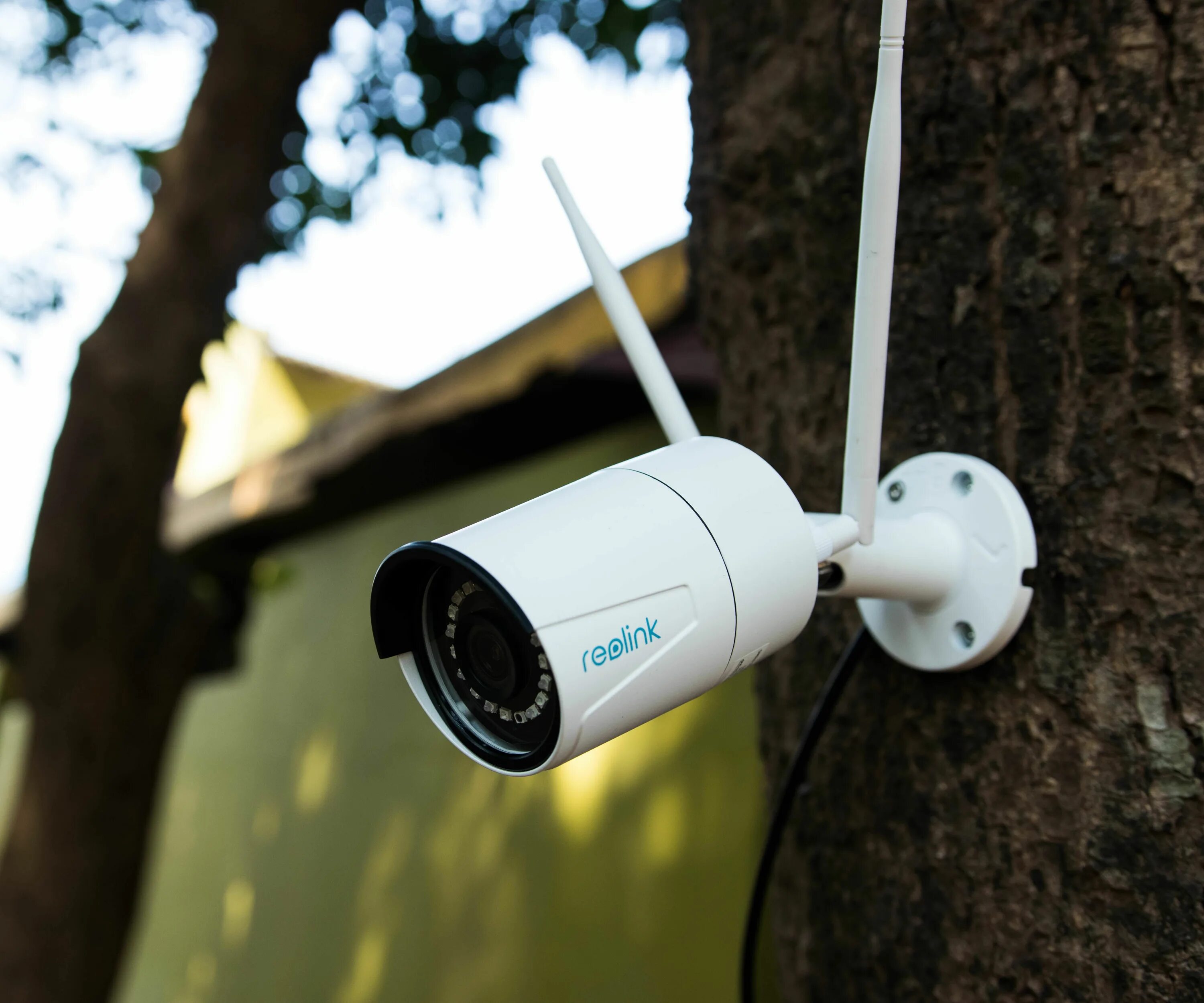 Купить вай камеру уличную. Уличная Wi Fi камера с АЛИЭКСПРЕСС. Камера видеонаблюдения уличная. Беспроводная камера видеонаблюдения уличная. Камера уличная подвесная.