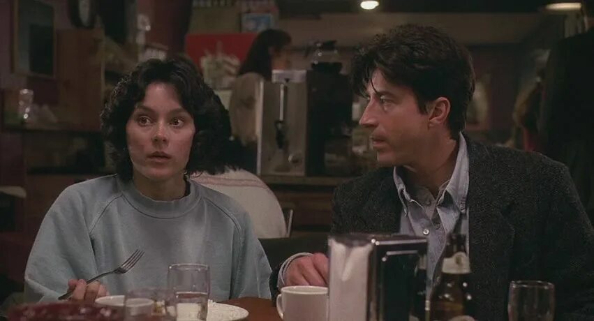 бегство фильм 2020. побег из нормала фильм 1992. обложка для двд the rainmaker. Meg tilly. тилли уолден.