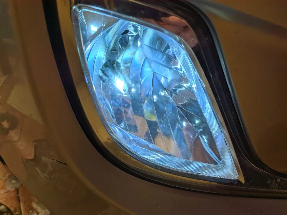 ПТФ Hyundai Solaris 2021. ДХО Солярис 2020. Лед лампы в ПТФ Хендай Солярис 2011. Лампа ПТФ Солярис 2020. Лампочка противотуманки хендай солярис