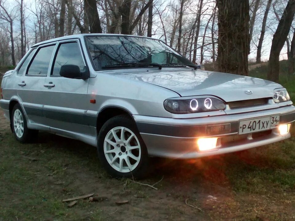Ваз 2115 эво. Ваз 2115 спортивная. Ваз 2115 спортивные. Ваз 2115 sport. Ваз 2115 винил.