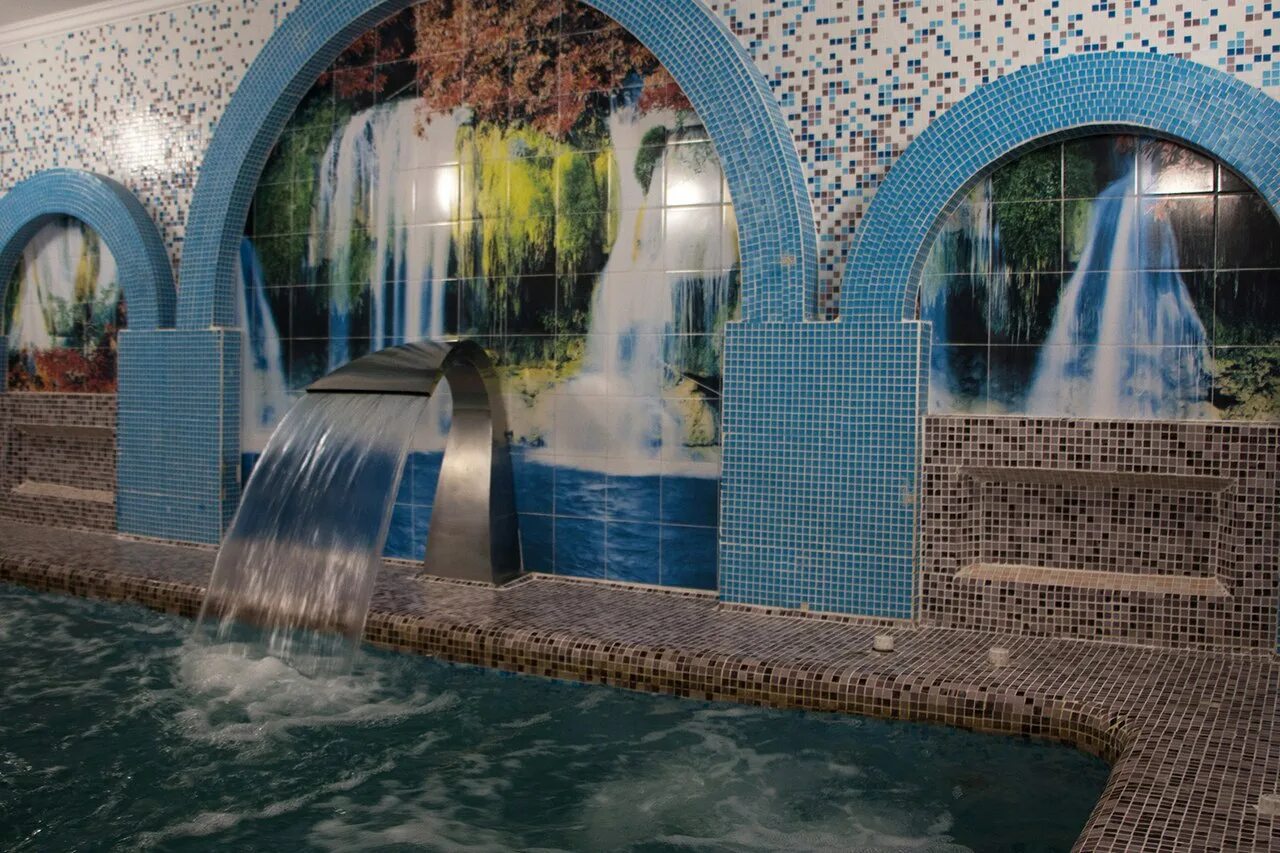 Хамам территория фитнеса. Сауна римские термы. Сауна термы пермь героев хасана. Хамам пермь босфор. Греческая баня лакониум.