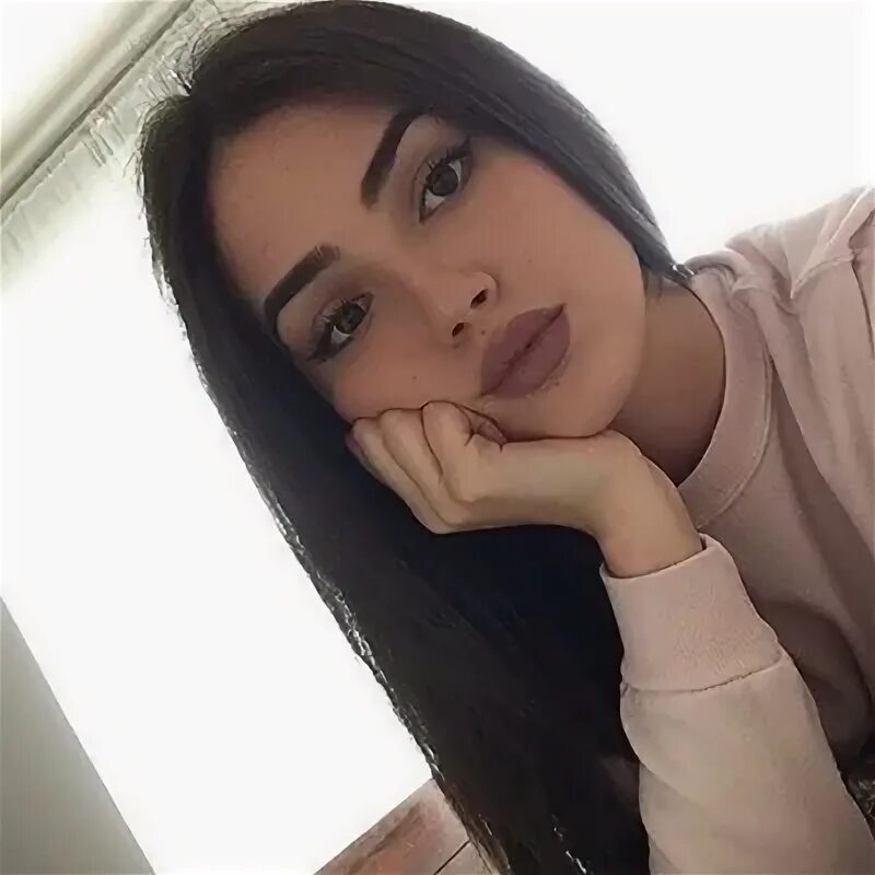 Красивые девушки махачкалы. Анора певица дагестана. Махачкала фото девушек. Красивые девушки махачкалы. Дагестанские девушки.
