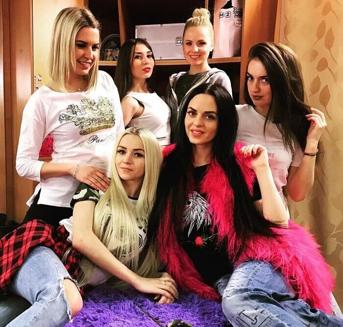 Дом-2. Шоу дом дом 2. Дом 2 тнт логотип. Шоу дом дом 2. Тнт дом-2.
