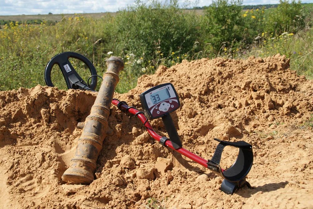 Законодательство с металлоискателями. Коп монет с металлоискателем. Купить металлоискатель в старом осколе. Можно ли пользоваться металлоискателем. Айбабин археолог.