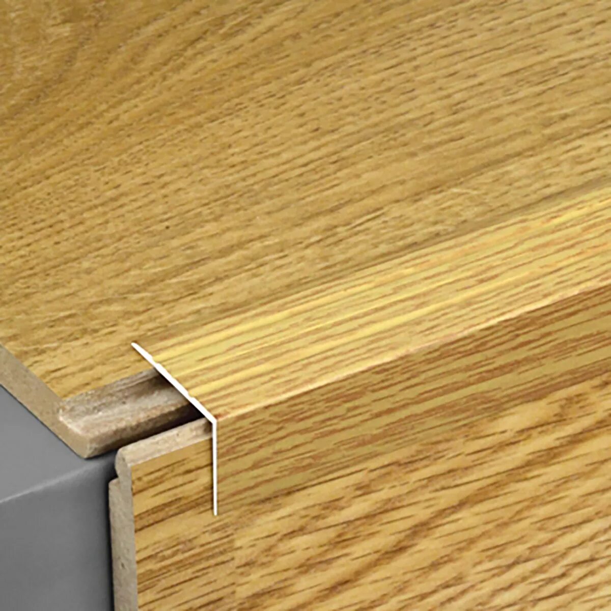 900. 900. Порожки внутренние. Профиль угловой пу 05. Профиль угловой внутренний 20*20мм пу 05-1.