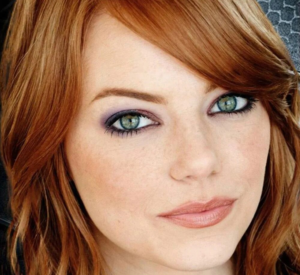 Stone eyes. Emma Stone.