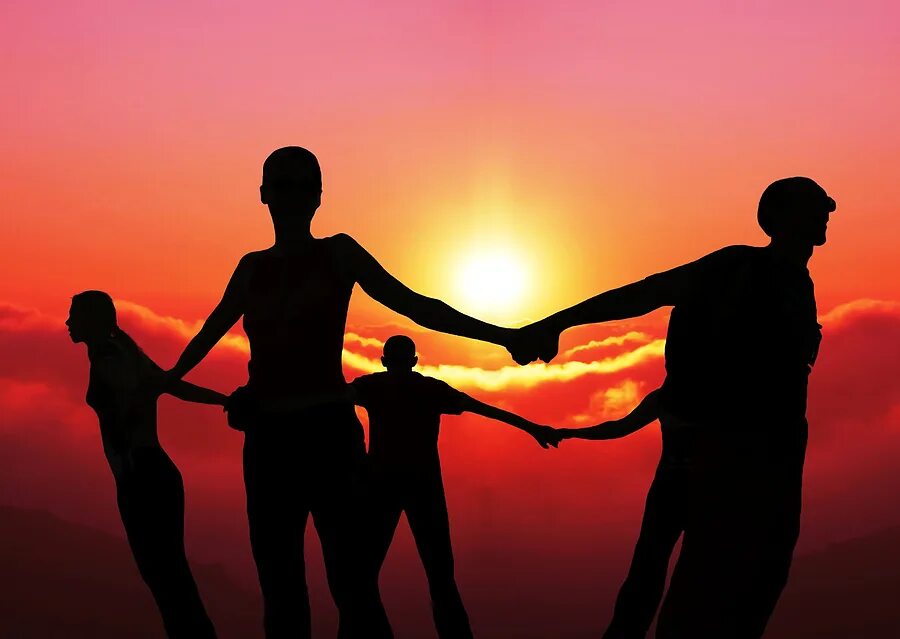 С годовщиной отношений 3 года. 10 лет вместе. Включи вместе 3. 5 года отношений поздравления. Два друга вместе.