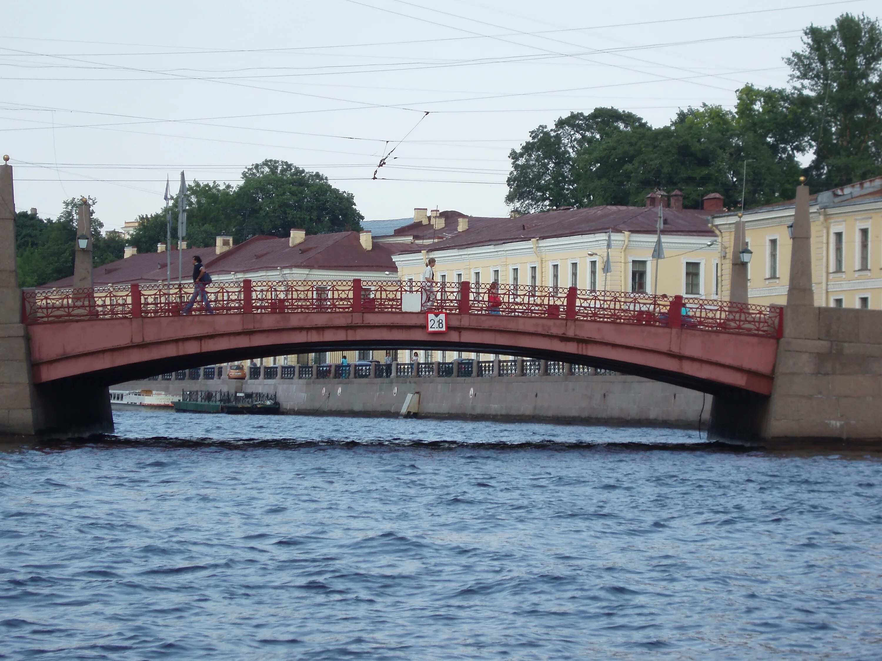 Ул красный мост