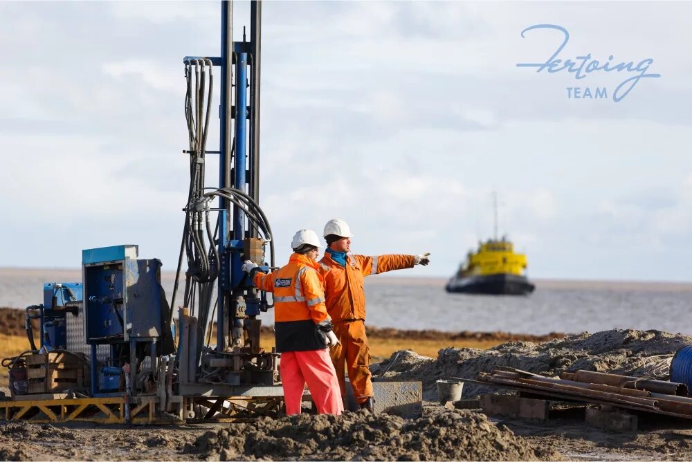 геолог буровой. бурение инженерно-геологических скважин. инженерно-геологические изыскания (иги). инженерно-геотехнические изыскания. бурение инженерно-геологических скважин.
